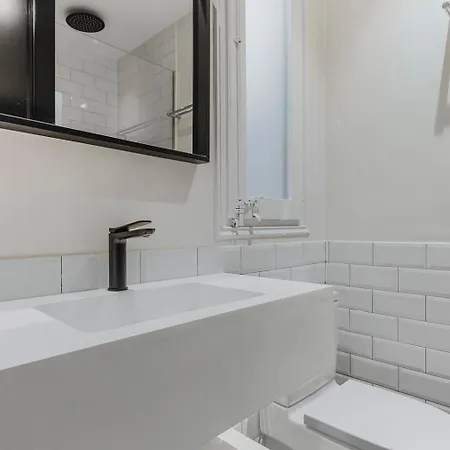 Blueground Antiga Esquerra Ac Balcony Bcn-166 Apartament *